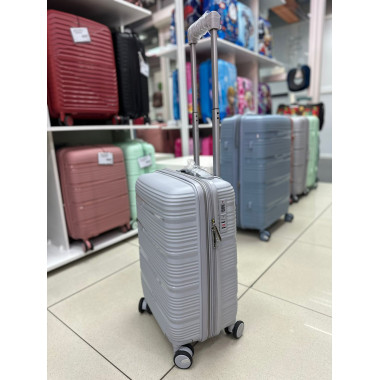 Чемодан 20 дюймов Milona светло-серый с расширением из полипропилена (ручная кладь)