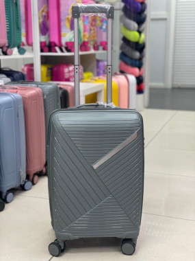 Чемодан 20 дюймов Sonara серо-зеленый с расширением из полипропилена (ручная кладь)