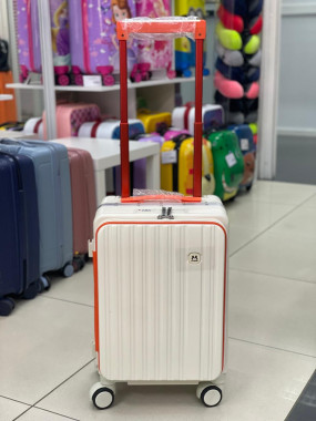 Чемодан 20 дюймов W.zckiss Berg белый из поликарбоната (ручная кладь)